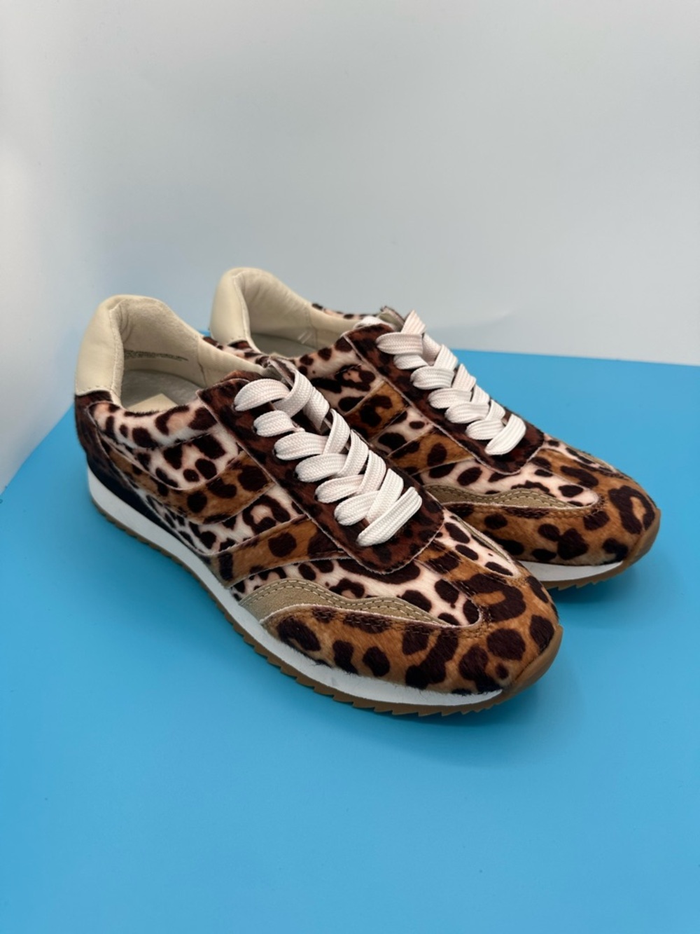 Dolce Vita Leopard Print sneaker Women's size 7 Brand new no box.